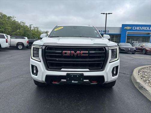 2021 GMC Yukon 4WD AT4