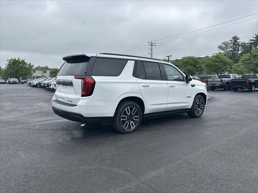 2021 GMC Yukon 4WD AT4