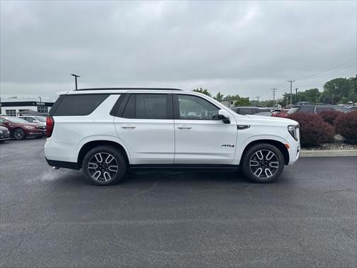 2021 GMC Yukon 4WD AT4
