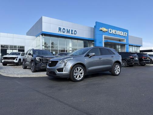 Gray 2020 Cadillac XT5 Sport