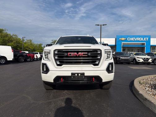 Summit White 2021 GMC Sierra 1500 AT4
