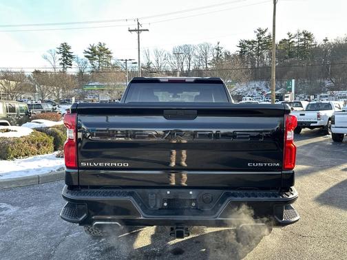 2019 Chevrolet Silverado 1500 Custom Trail Boss
