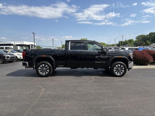 Onyx Black 2023 GMC Sierra 2500 SLE