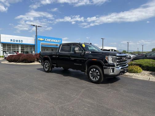 Onyx Black 2023 GMC Sierra 2500 SLE
