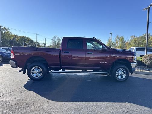 2020 RAM 2500 Tradesman Crew Cab 4X4 6'4' Box