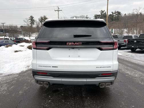 2026 GMC Acadia Elevation AWD