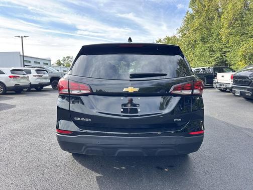 2024 Chevrolet Equinox LS
