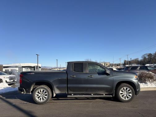 2019 Chevrolet Silverado 1500 Custom