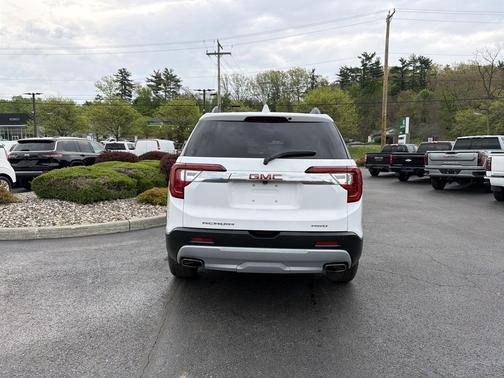Summit White 2023 GMC Acadia AWD SLE