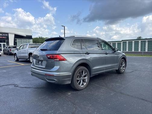 2022 Volkswagen Tiguan 2.0T SE 4MOTION