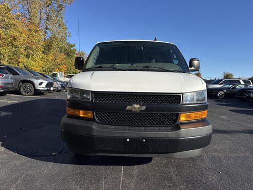 2021 Chevrolet Express 2500 RWD 2500 Regular Wheelbase WT