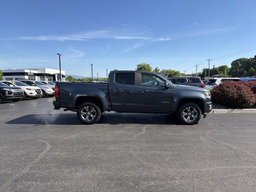 Shadow Gray Metallic 2019 Chevrolet Colorado Z71