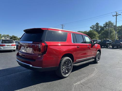 2025 GMC Yukon XL 4WD Elevation