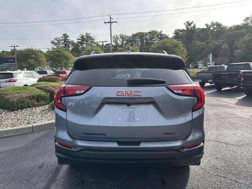 2021 GMC Terrain SLT