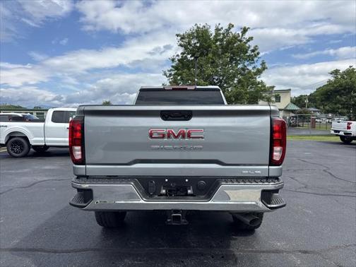 2025 GMC Sierra 2500 SLE