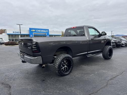 2018 RAM 3500 Tradesman Regular Cab 4x4 8' Box