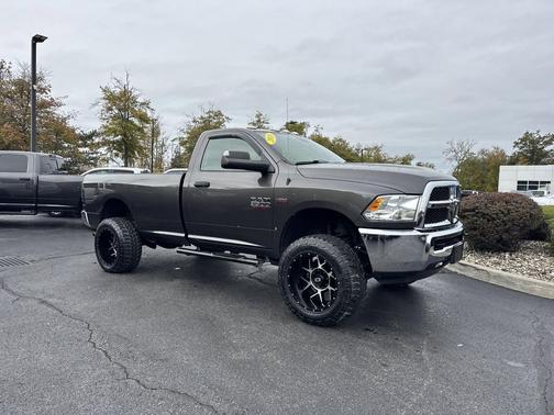 2018 RAM 3500 Tradesman Regular Cab 4x4 8' Box