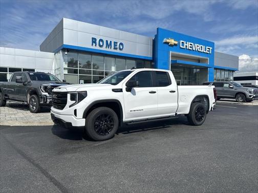 2025 GMC Sierra 1500 Pro