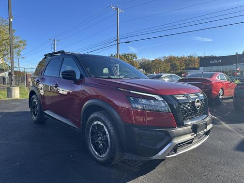 2024 Nissan Pathfinder Rock Creek 4WD