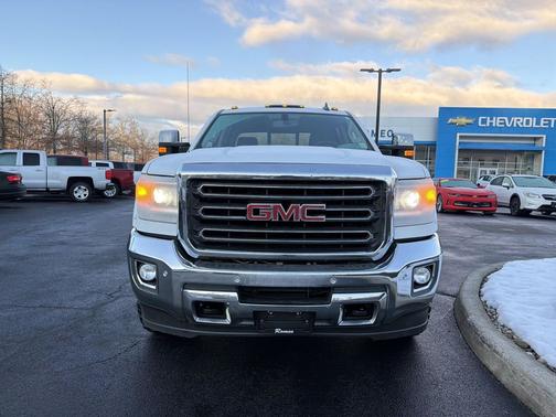 2019 GMC Sierra 2500 SLT