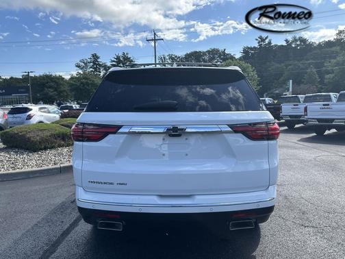 2023 Chevrolet Traverse High Country