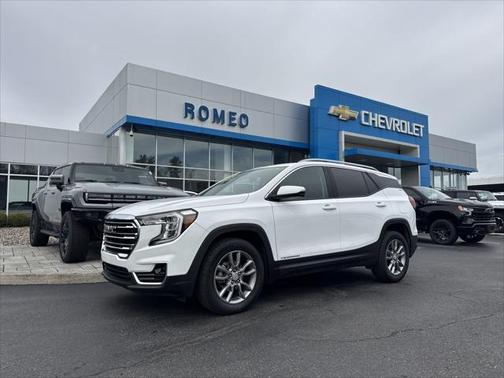2024 GMC Terrain SLT