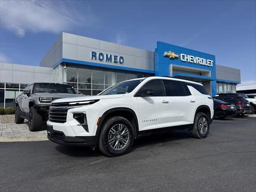2025 Chevrolet Traverse LT