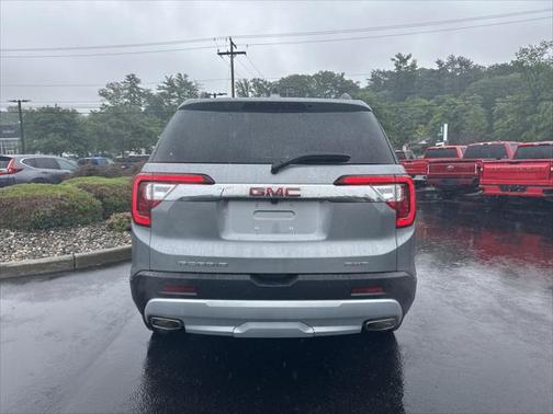 2023 GMC Acadia AWD SLT
