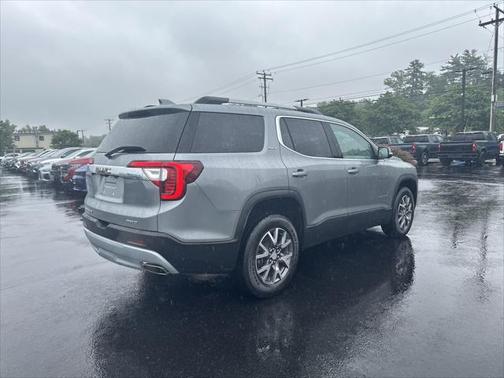2023 GMC Acadia AWD SLT