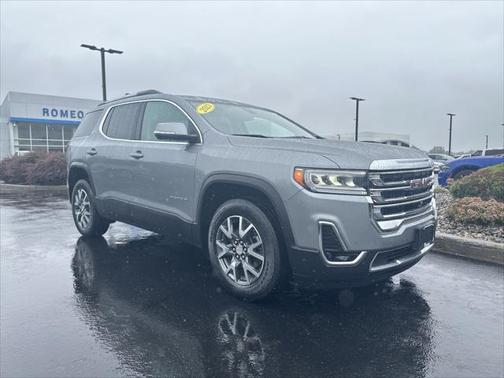 2023 GMC Acadia AWD SLT