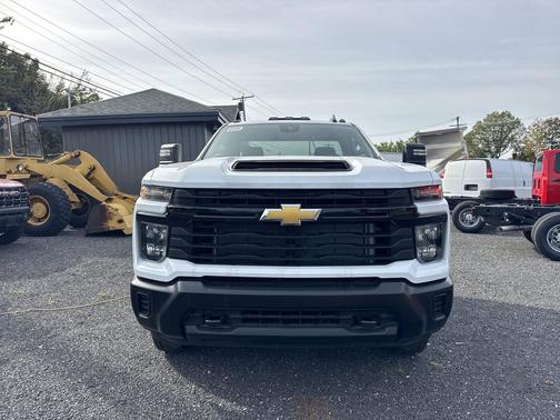 2025 Chevrolet Silverado 3500 WT