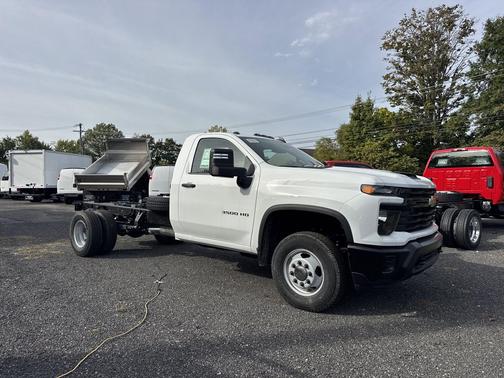2025 Chevrolet Silverado 3500 WT