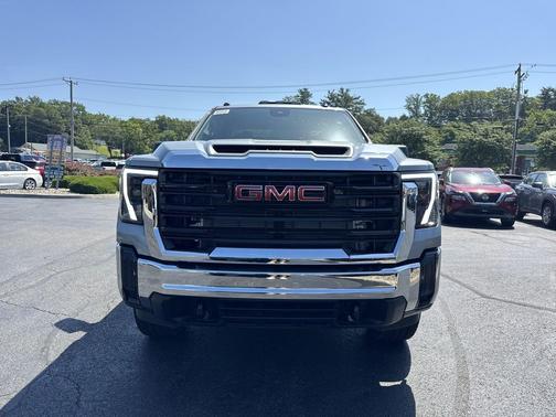 2025 GMC Sierra 2500 Base