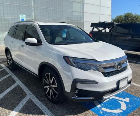 Platinum White Pearl 2021 Honda Pilot Touring 8-Passenger