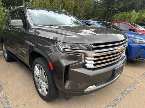 Graywood Metallic 2021 Chevrolet Tahoe 4WD High Country