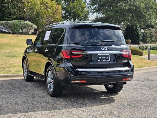 Black Obsidian 2021 INFINITI QX80 Luxe