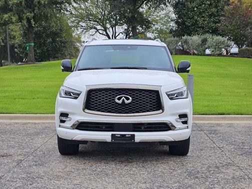 2024 INFINITI QX80 SENSORY AWD