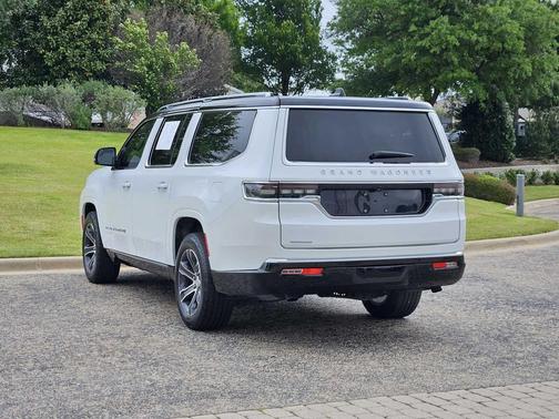 Bright White Clearcoat 2023 Jeep Grand Wagoneer L 4x4