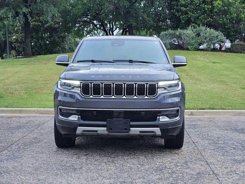 Baltic Gray Metallic Clearcoat 2022 Jeep Wagoneer Series II 4x2