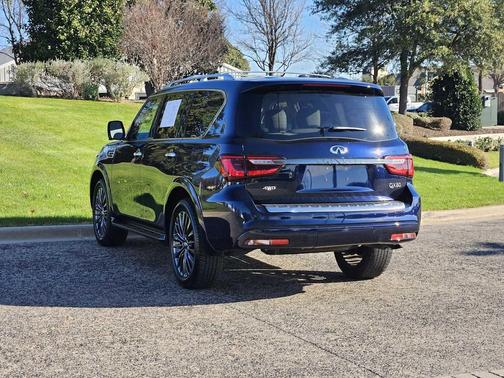 2024 INFINITI QX80 PREMIUM SELECT AWD