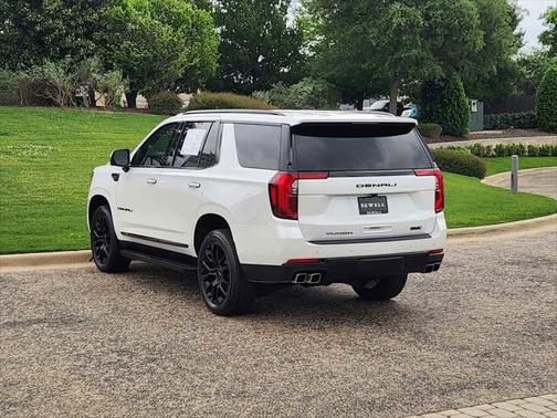 2025 GMC Yukon Denali