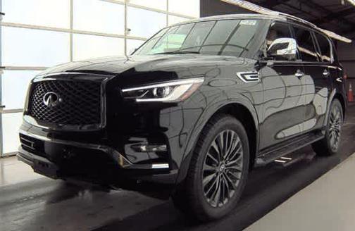 2023 INFINITI QX80 SENSORY