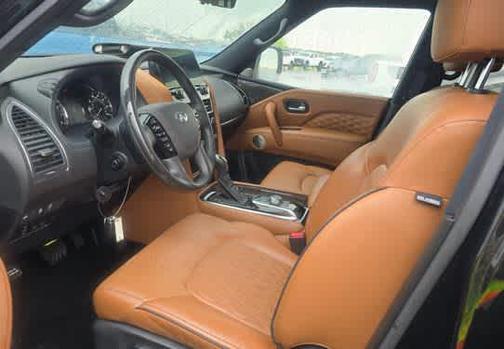 2023 INFINITI QX80 SENSORY