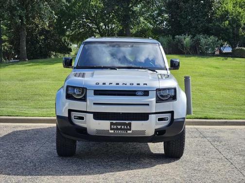 2020 Land Rover Defender 110 First Edition