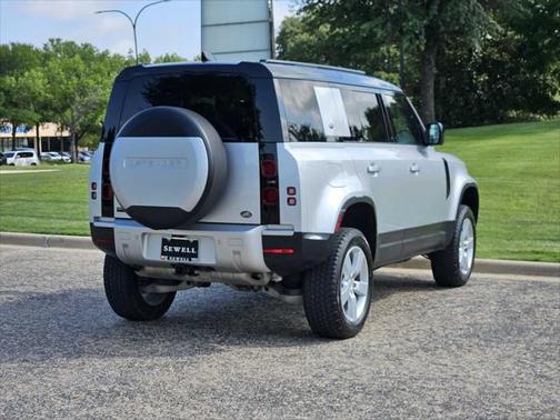 2020 Land Rover Defender 110 First Edition