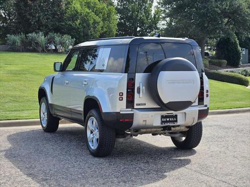 2020 Land Rover Defender 110 First Edition