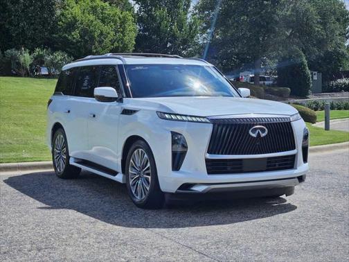 2025 INFINITI QX80 SENSORY AWD
