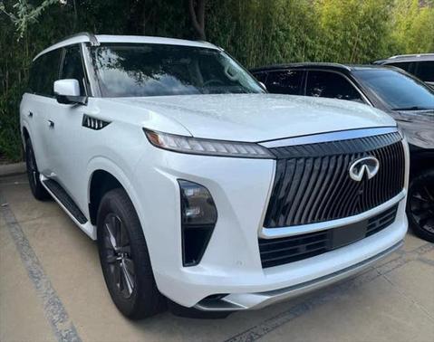 2025 INFINITI QX80 PURE