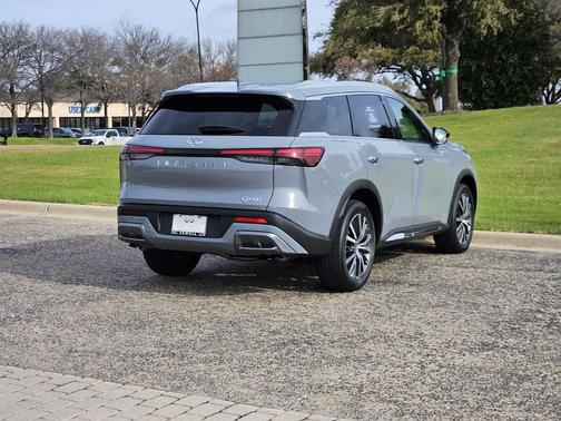 2025 INFINITI QX60 SENSORY