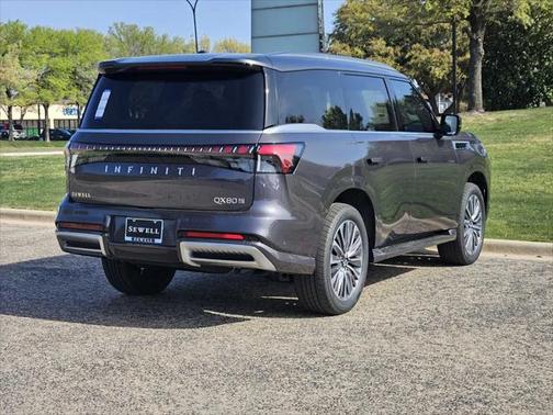 2025 INFINITI QX80 Luxe